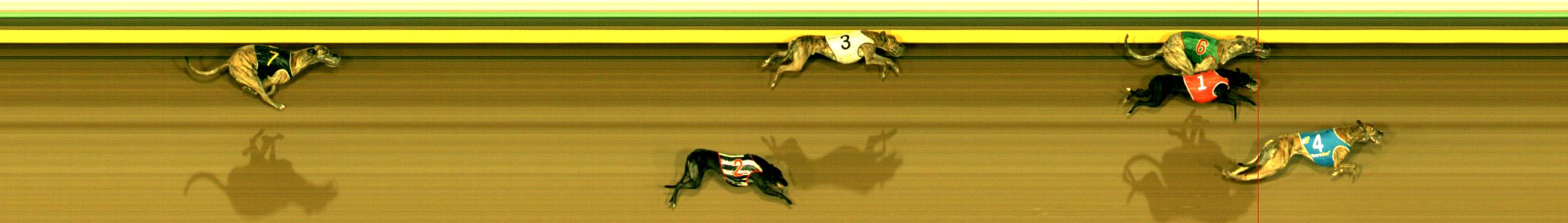 Race result finish photo